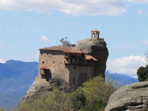 מטאורה והמנזרים התלויים